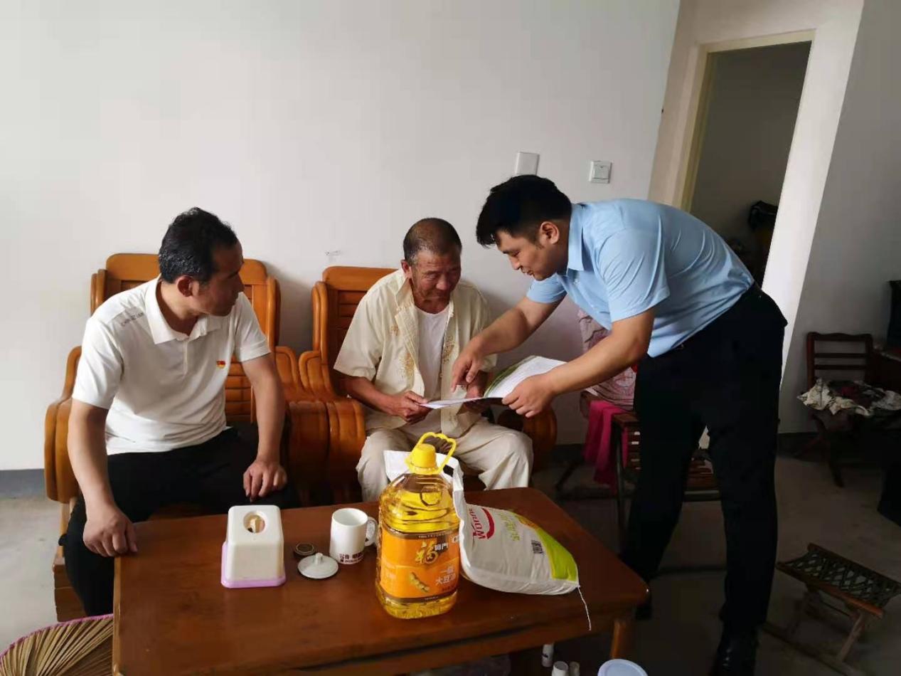 泰山保险济宁中支“1+1”支部共建 泰山保险济宁中支“1+1”支部共建