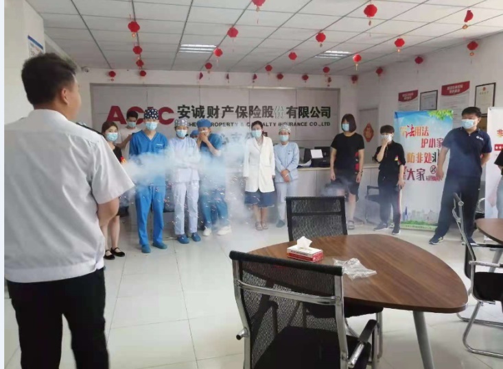 安诚保险济宁中支开展消防应急逃生演练活动 安诚保险济宁中支开展消防应急逃生演练活动
