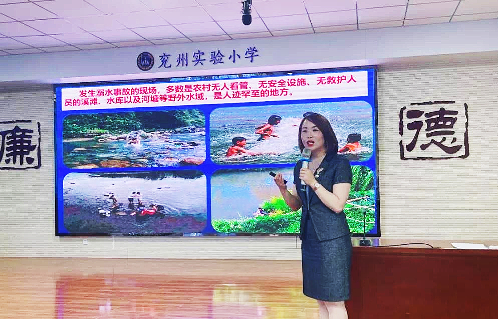 秦静：做公益，觉得浑身充满能量